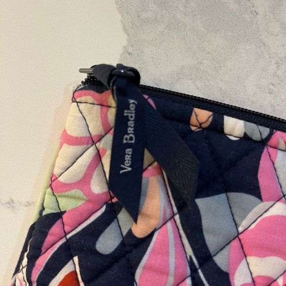 Vera Bradley Grand Traveler Paisley Toiletry Bag - Picture 3 of 4